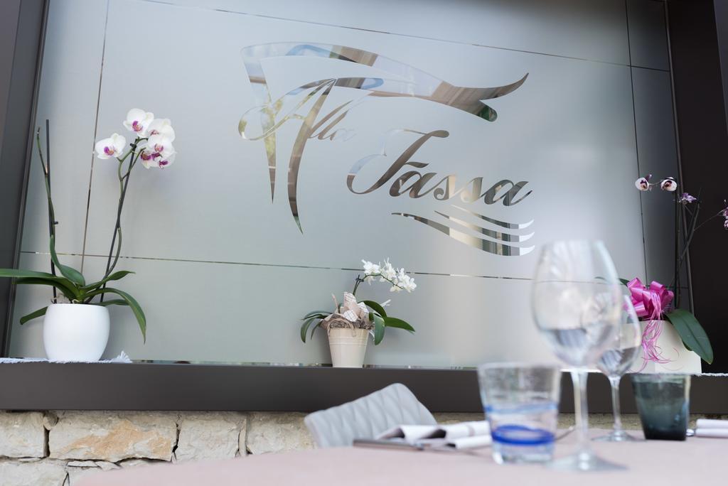 Locanda Fassa Brenzone sul Garda Bagian luar foto