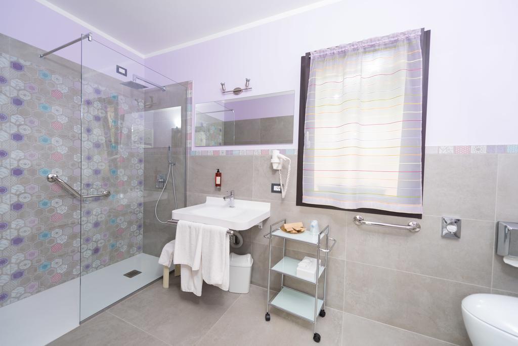 Locanda Fassa Brenzone sul Garda Ruang foto
