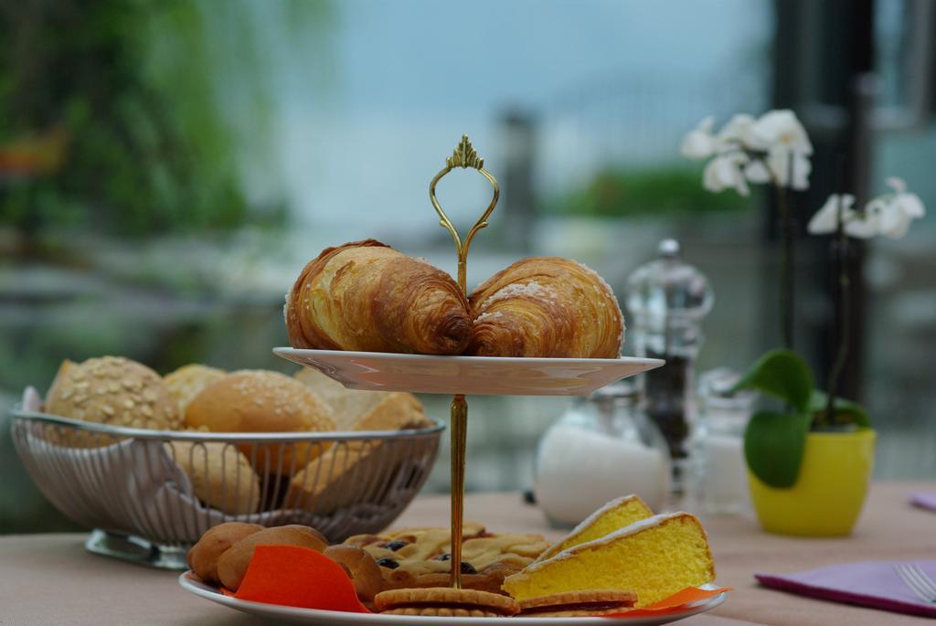 Locanda Fassa Brenzone sul Garda Bagian luar foto